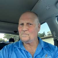 Sitter Profile Image: Thomas S.