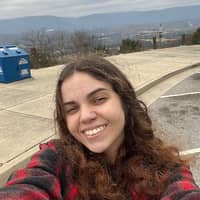 Sitter Profile Image: Savannah V.