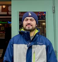 Sitter Profile Image: Derek R.