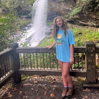 Sitter Profile Image: Madison G.