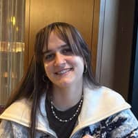 Sitter Profile Image: Hannah S.