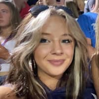 Sitter Profile Image: Jocelyn S.