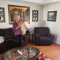 Sitter Profile Image: Linda K.