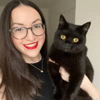 Sitter Profile Image: Millie W.