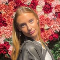 Passarens profilbild: Ronja R.