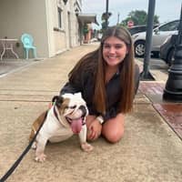 Sitter Profile Image: Ella R.