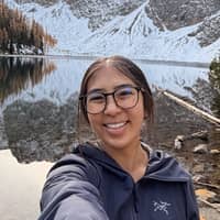 Sitter Profile Image: Lilli H.