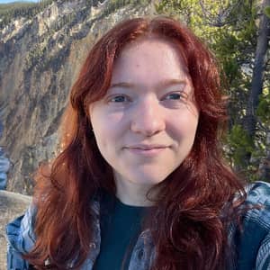 Sitter Profile Image: Madeline P.