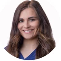 Sitter Profile Image: Lynsee F.