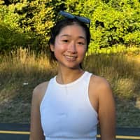 Sitter Profile Image: Yongqi W.