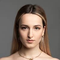 Sitter Profile Image: Faustine M.