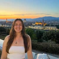 Sitter Profile Image: Fay B.