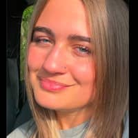 Sitter Profile Image: Cerys S.