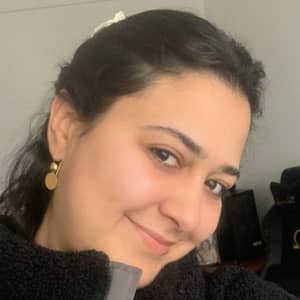 Sitter Profile Image: Sara E.