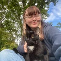 Sitter Profile Image: Allyson L.