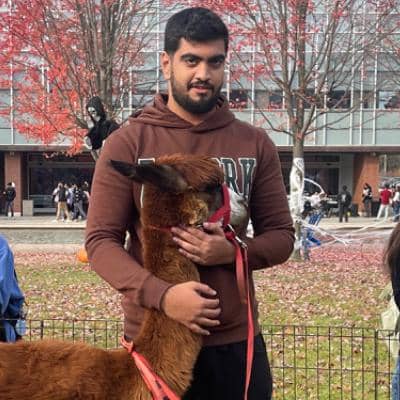 Sitter Profile Image: Shahzada A.