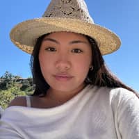 Sitter Profile Image: Natalie L.
