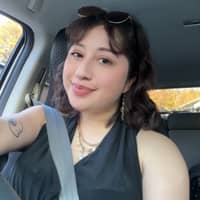 Sitter Profile Image: Angeles R.