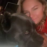 Sitter Profile Image: Mia M.