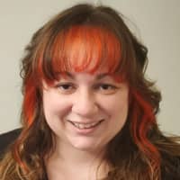 Sitter Profile Image: Thais L.