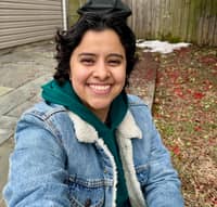 Sitter Profile Image: Izcali E.