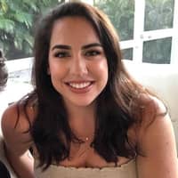 Sitter Profile Image: Shannon W.