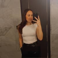 Sitter Profile Image: Lisa D.