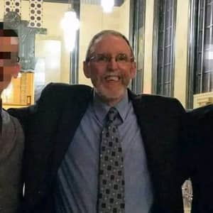 Sitter Profile Image: Robert W.