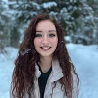 Sitter Profile Image: Daphne G.