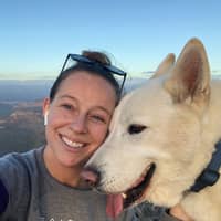 Sitter Profile Image: Angela R.