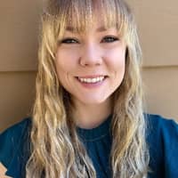 Sitter Profile Image: Lindy T.