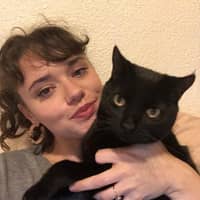 Sitter Profile Image: Acacia F.