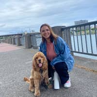 Sitter Profile Image: Mary G.