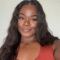 Sitter Profile Image: Chelsey W.