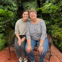 Sitter Profile Image: Lauren C.