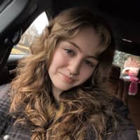 Sitter Profile Image: Sarah F.