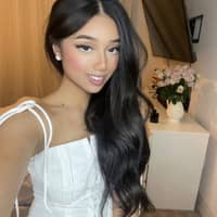 Sitter Profile Image: nikki t.