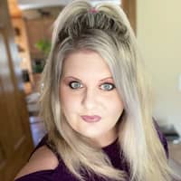 Sitter Profile Image: Christina E.