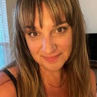 Sitter Profile Image: Janell G.