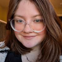 Sitter Profile Image: Hannah J.