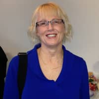 Sitter Profile Image: Debra P.