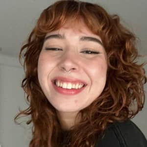 Sitter Profile Image: Laura C.