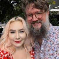 Sitter Profile Image: Kelley & Christopher K.