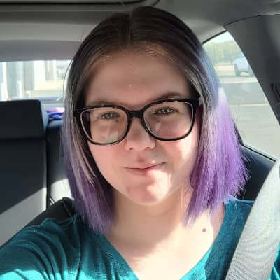 Sitter Profile Image: Searra M.
