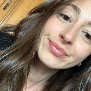 Sitter Profile Image: Giada F.