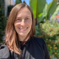 Sitter Profile Image: Shelley C.