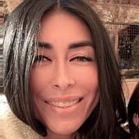 Sitter Profile Image: Acacia V.