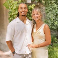 Sitter Profile Image: Armani & Ava M.