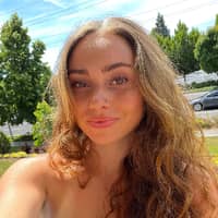 Sitter Profile Image: Andrea C.