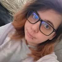 Sitter Profile Image: Summer E.